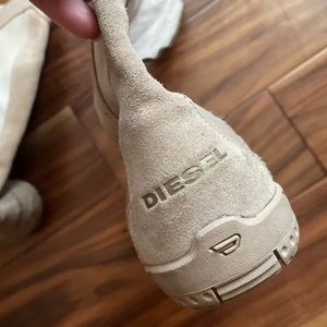Shoes size 11